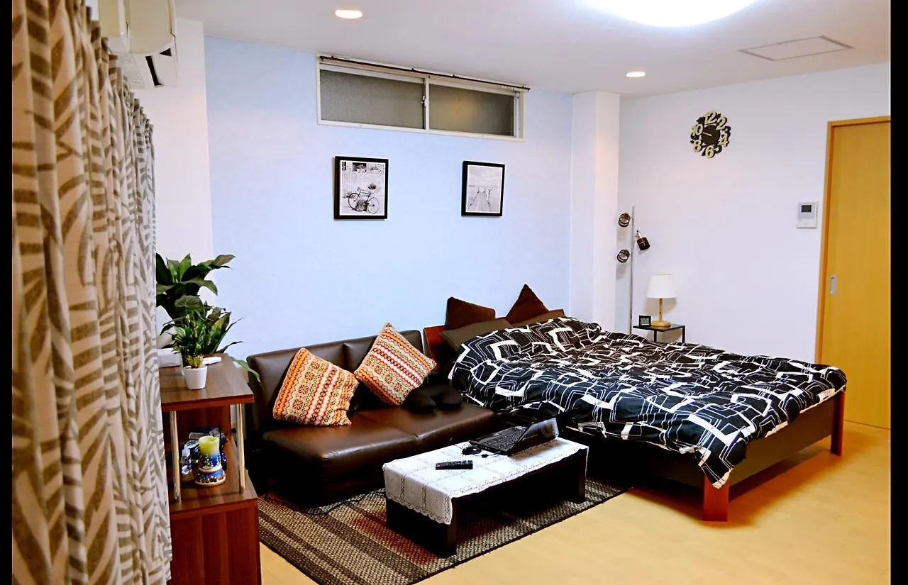 Minami Tokiwadai Apartment 2F contacts